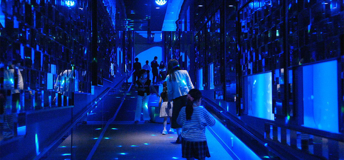 Award Ceremony at Sumida Aquarium