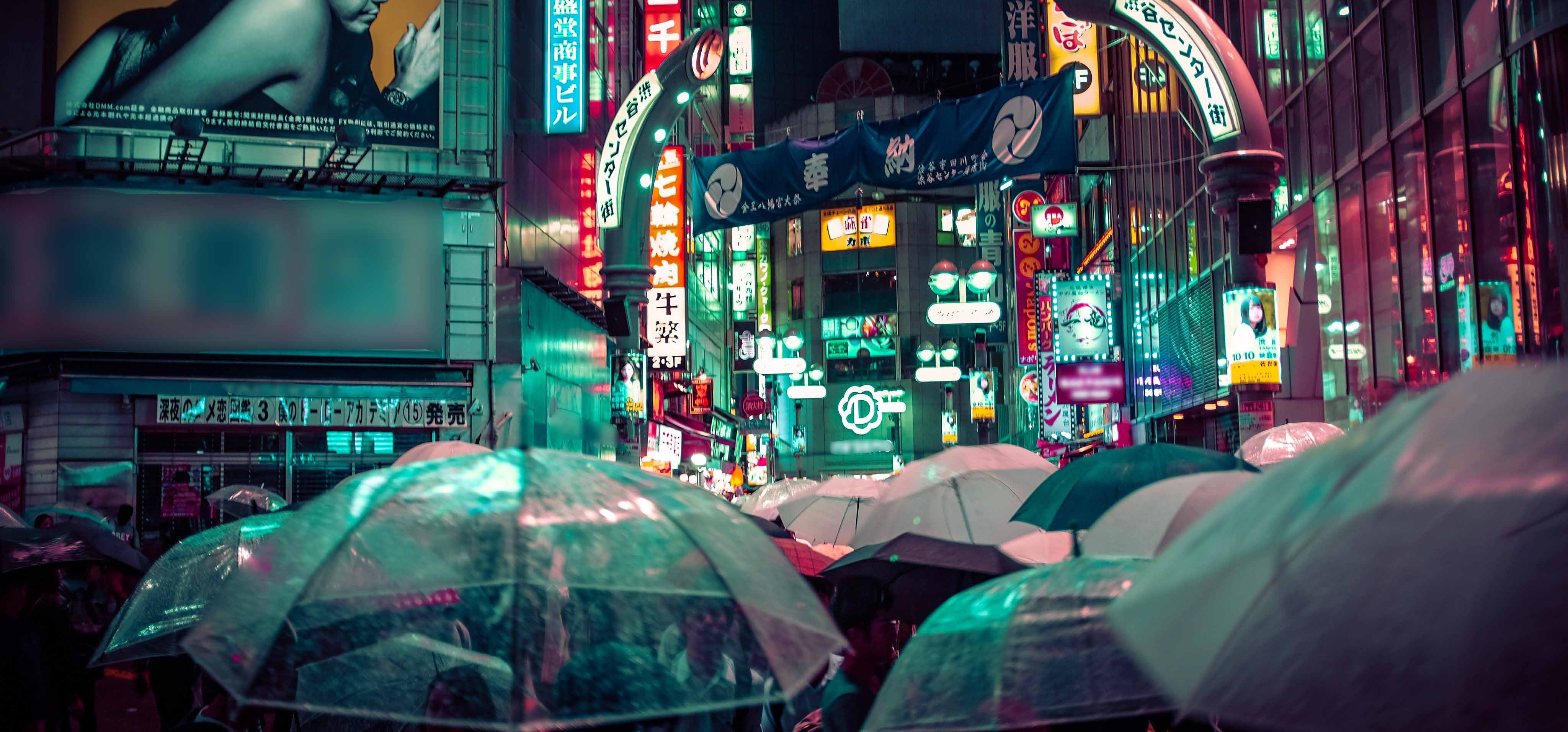 tokyo at night